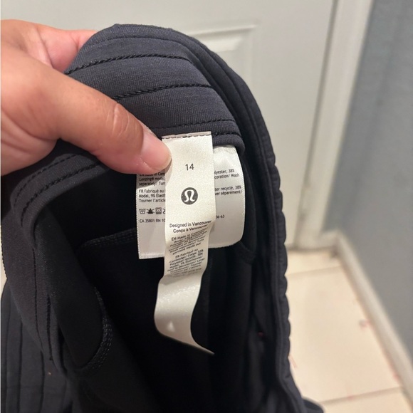 Lululemon Softstreme High-Rise Pant Black Gray Sweatpants Small Pockets - Picture 6 of 7